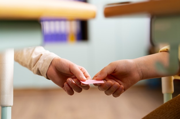 米雅（口服酪酸梭菌活菌剂）是益生菌吗？