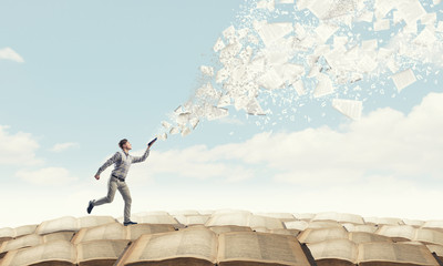 国防教育手抄报的文字